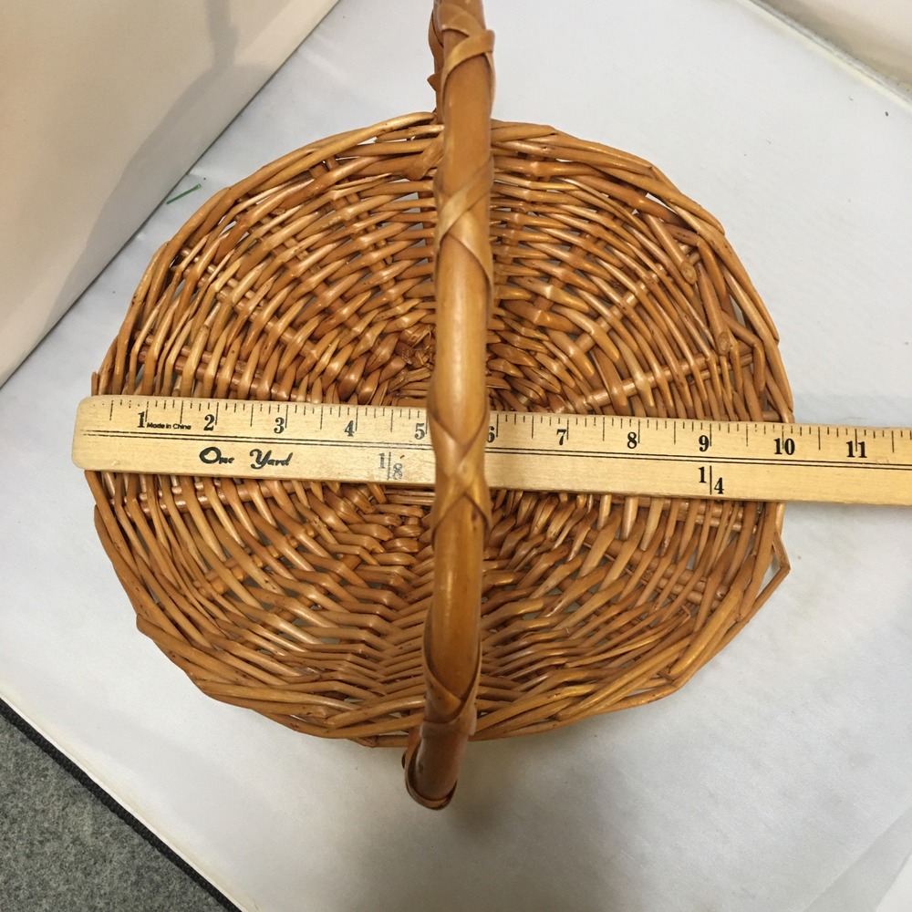 Wicker Gathering Basket Unisex Small Brown Saddle Rim Braided Handle Cottagecore - Picture 7 of 9